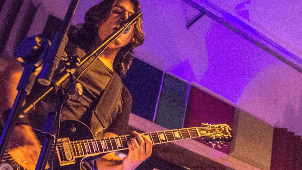 Aulas de Guitarra e Violão via Skype