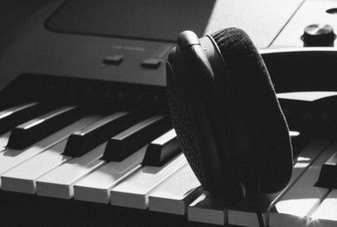 Música para os ouvidos ou ouvidos para a música?