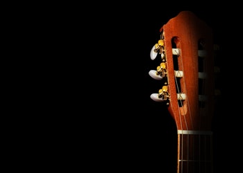 Aprenda como são formadas as escalas musicais!